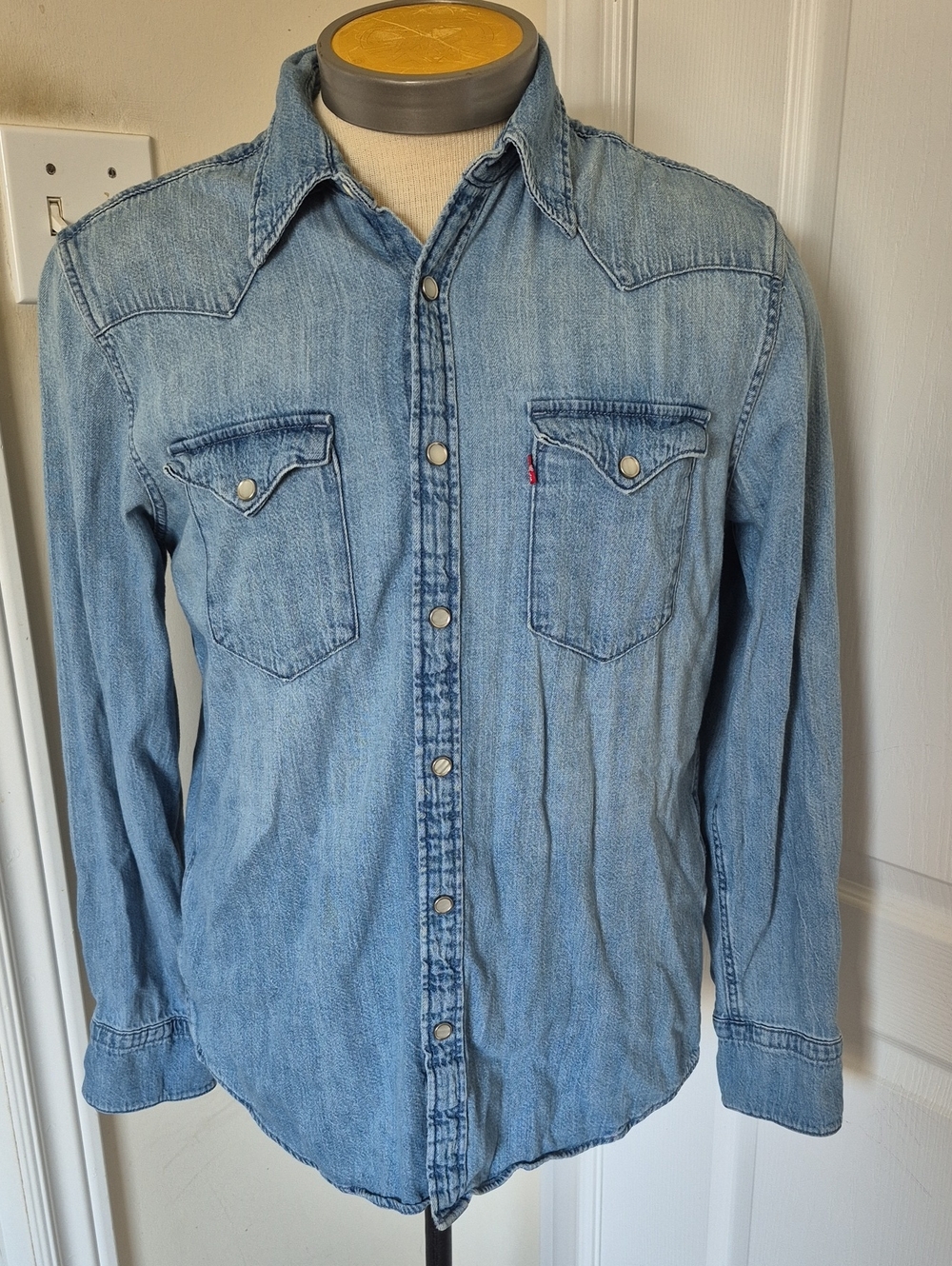 Levi's Light Blue Denim Western Shirt with Chest Pockets